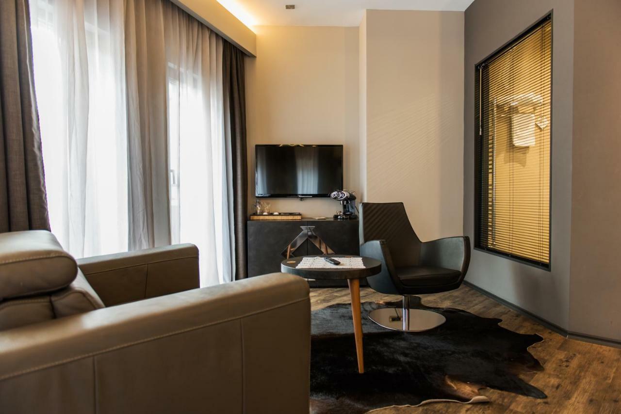 Junior Suite,830650613:JPEG